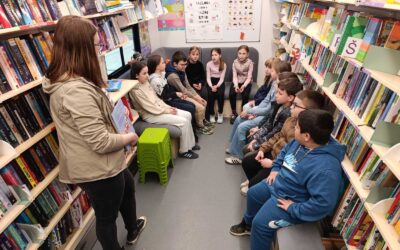 „Gospodin Iz i gospođica Po“ učili učenike o izborima i posljedicama