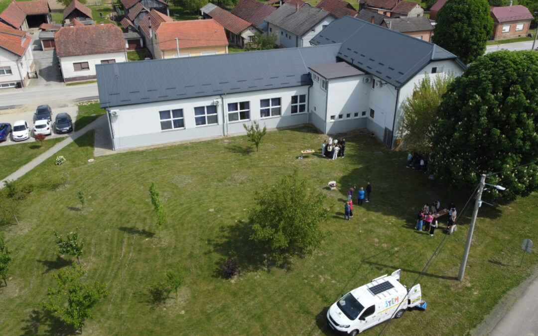 Učenici istraživali znanost uz STEM radionice