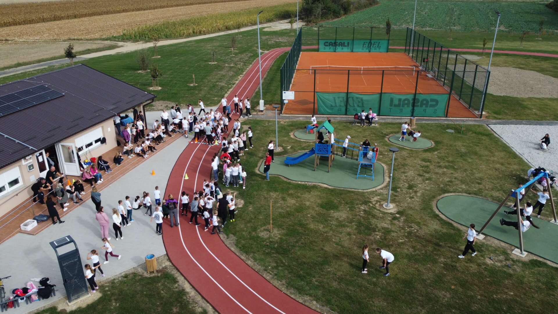 DCIM100MEDIADJI_0090.JPG